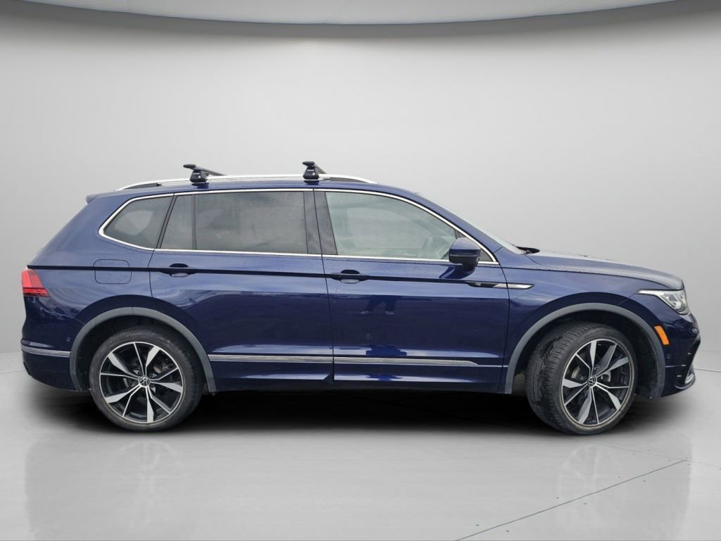 Used 2022 Volkswagen Tiguan SEL R-Line image 27