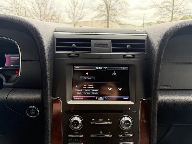 Used 2015 Lincoln Navigator L 4WD image 11