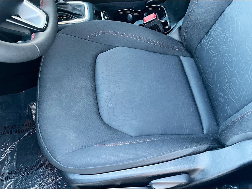 Used 2023 Jeep Renegade Trailhawk AWD/4WD image 20