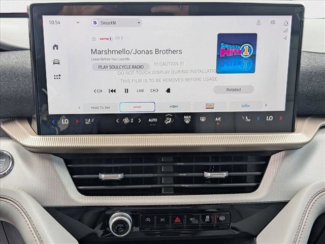 New 2025 Ford Explorer Active w/ Active Comfort Package image 11