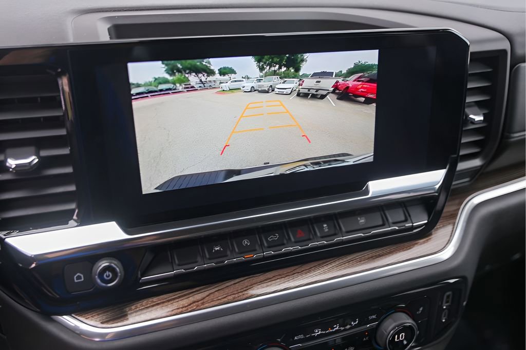 Used 2025 Chevrolet Silverado 1500 LT RWD image 22