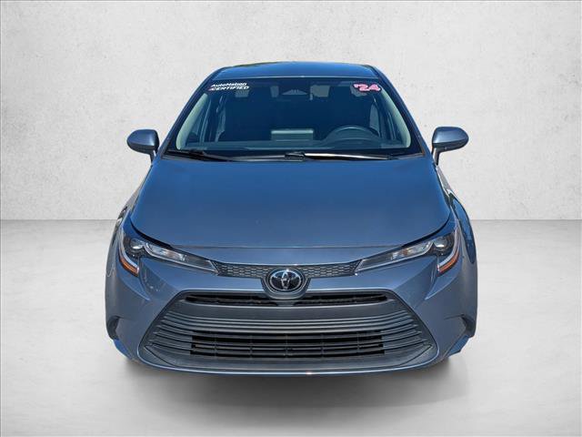 Used 2024 Toyota Corolla LE FWD image 2