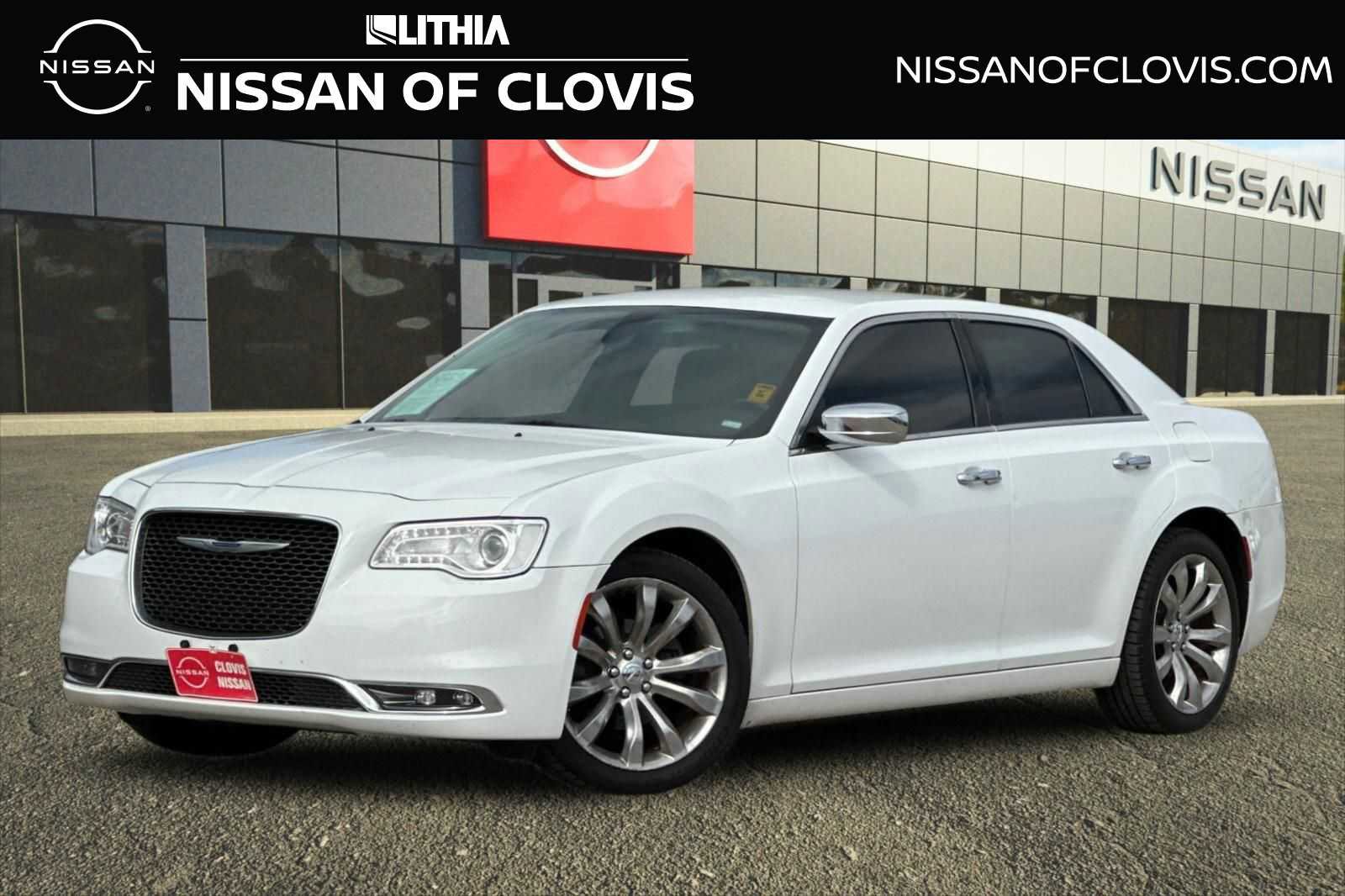 Used 2019 Chrysler 300 Limited RWD image 1