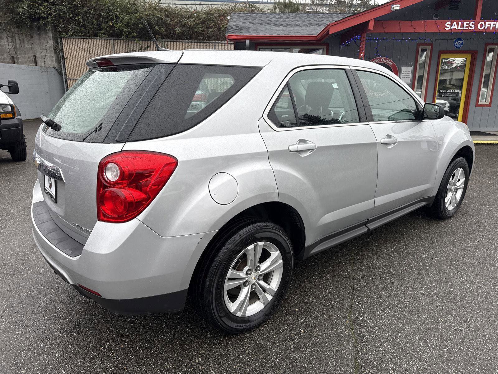 Used 2013 Chevrolet Equinox LS image 7