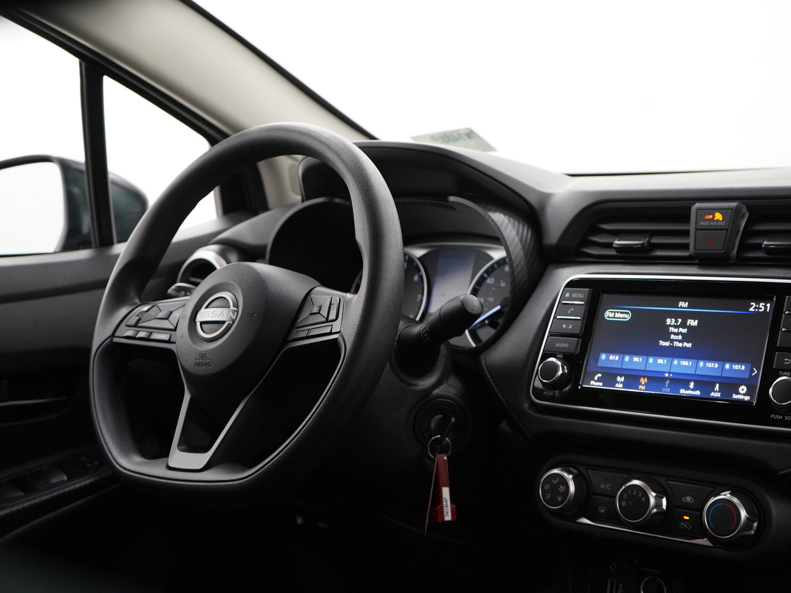 Used 2024 Nissan Versa S w/ S Plus Package image 13