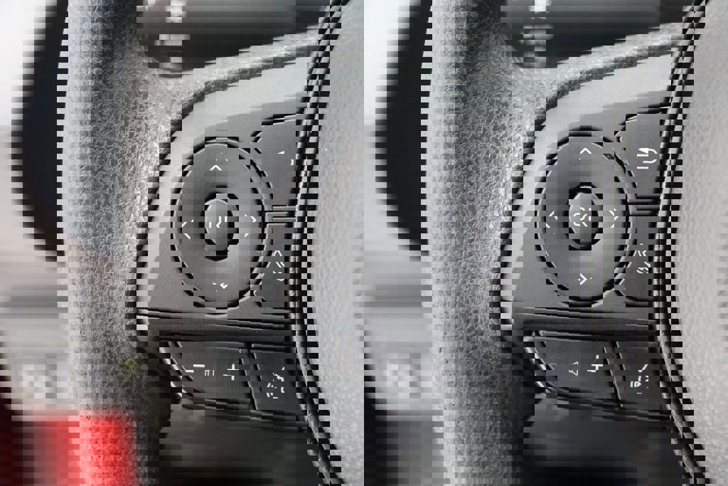 Used 2022 Toyota Corolla LE image 18