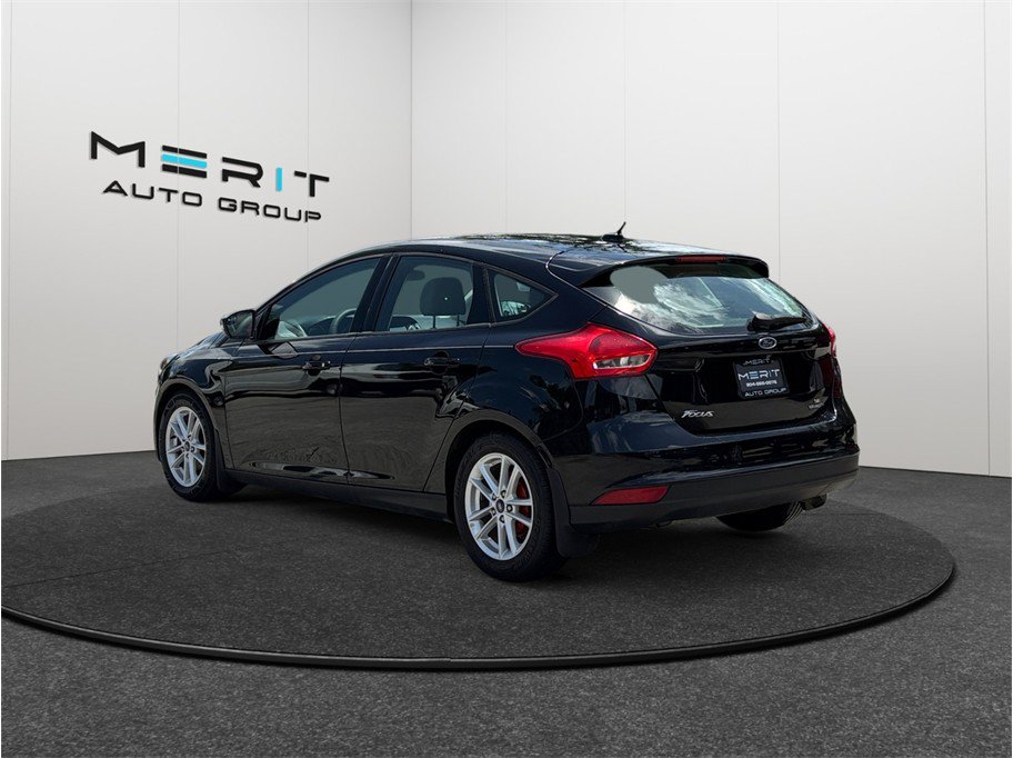 Used 2016 Ford Focus SE FWD image 7