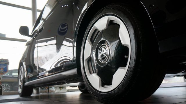 New 2025 Volkswagen ID. Buzz Pro S RWD image 26