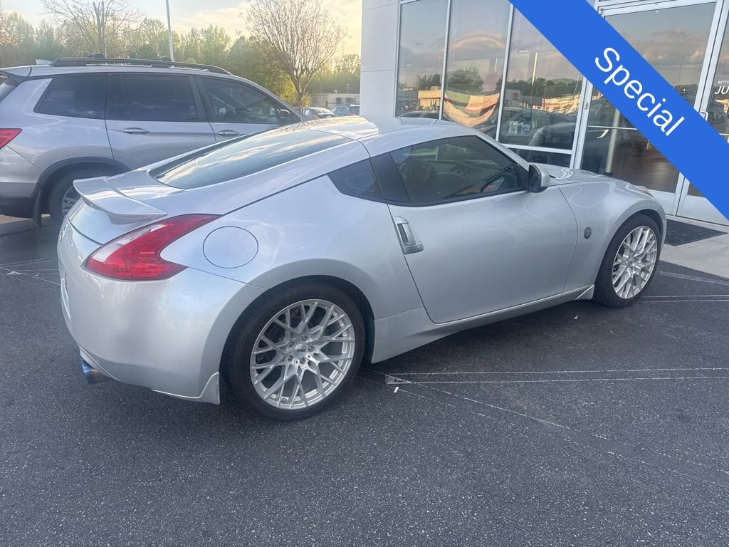 Used 2012 Nissan 370Z Touring w/ Sport Pkg image 5