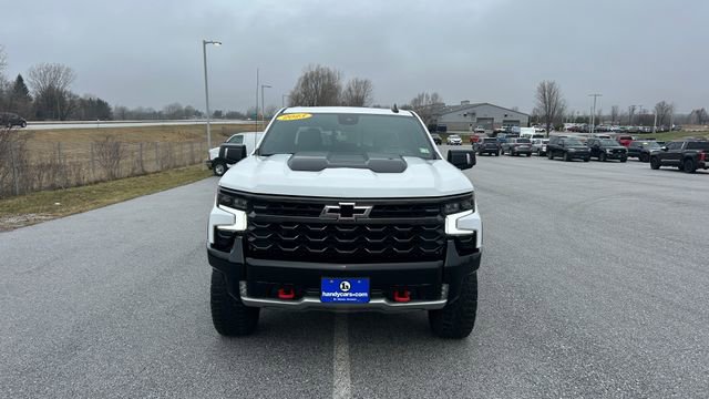Used 2023 Chevrolet Silverado 1500 ZR2 w/ Technology Package image 8