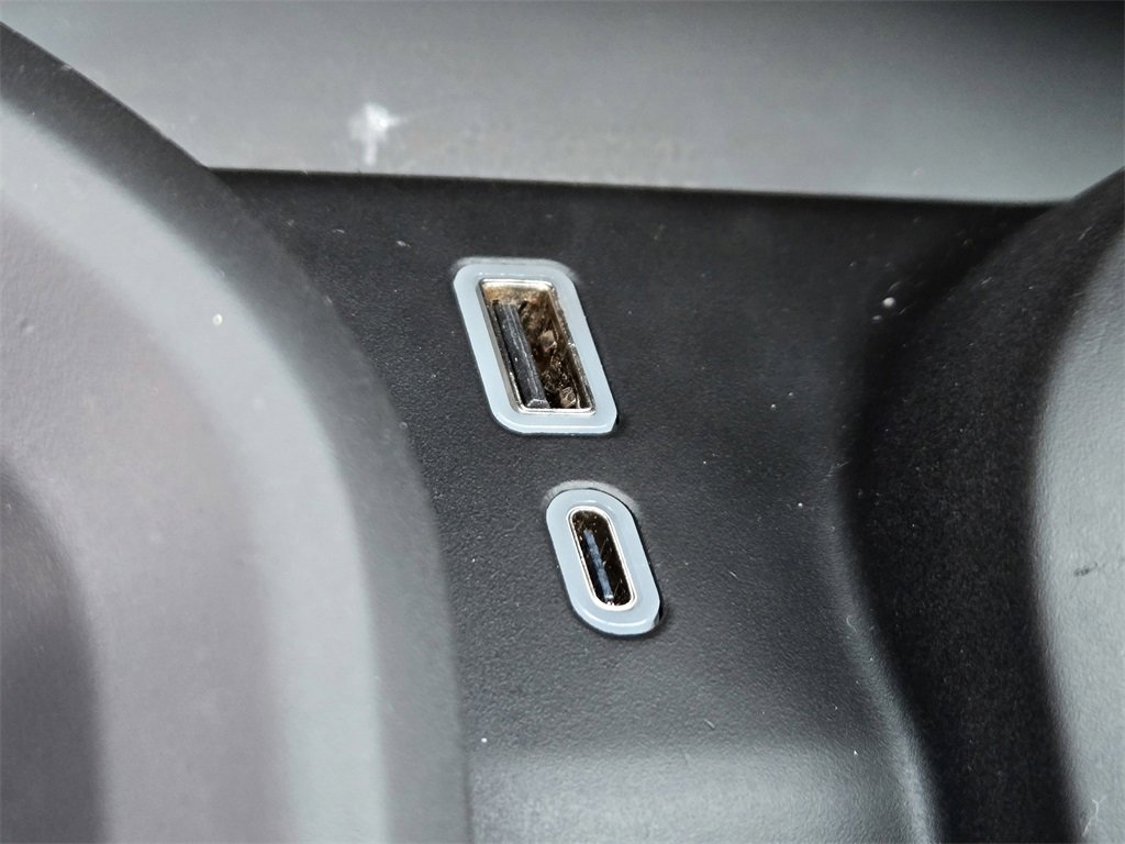 Used 2024 GMC Sierra 2500 AT4 w/ AT4 Premium Plus Package image 22