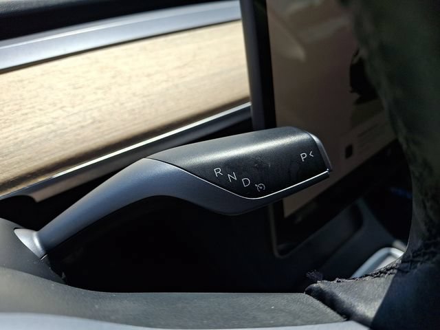 Used 2023 Tesla Model 3 Standard Range RWD image 17