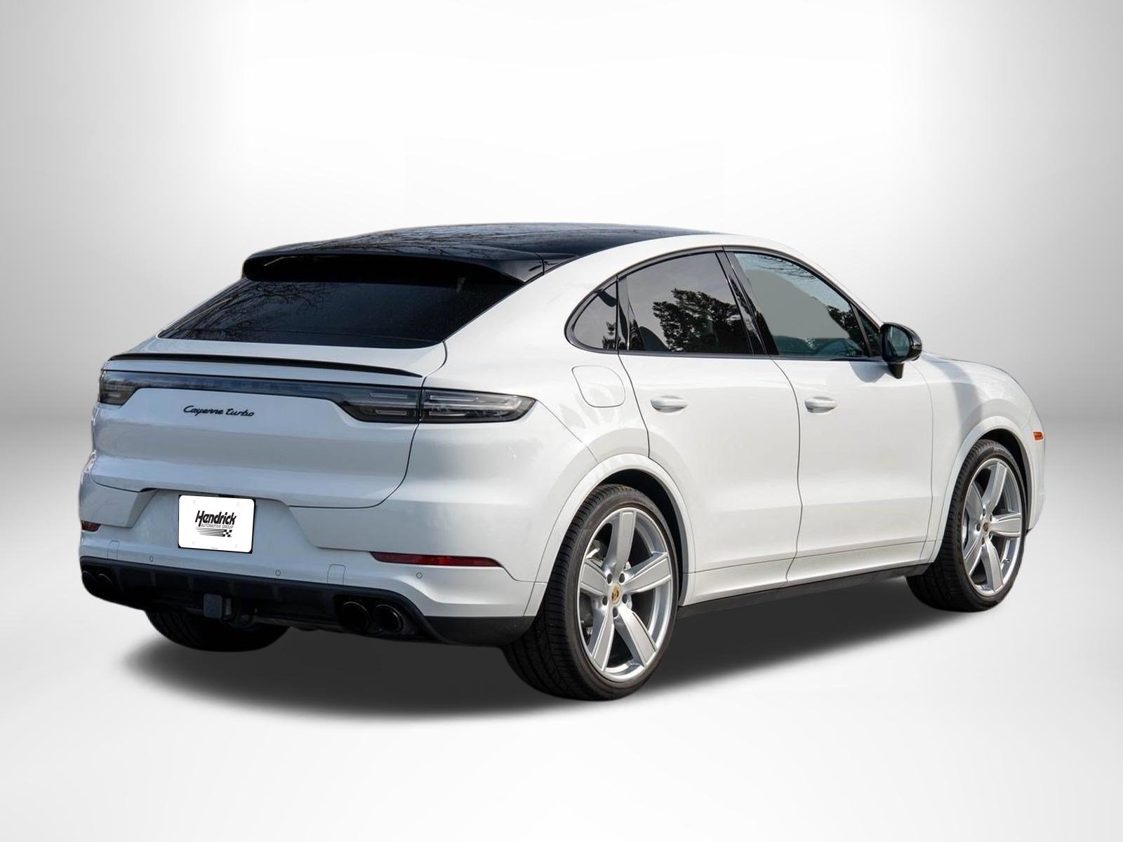 Certified 2023 Porsche Cayenne Turbo AWD/4WD image 8