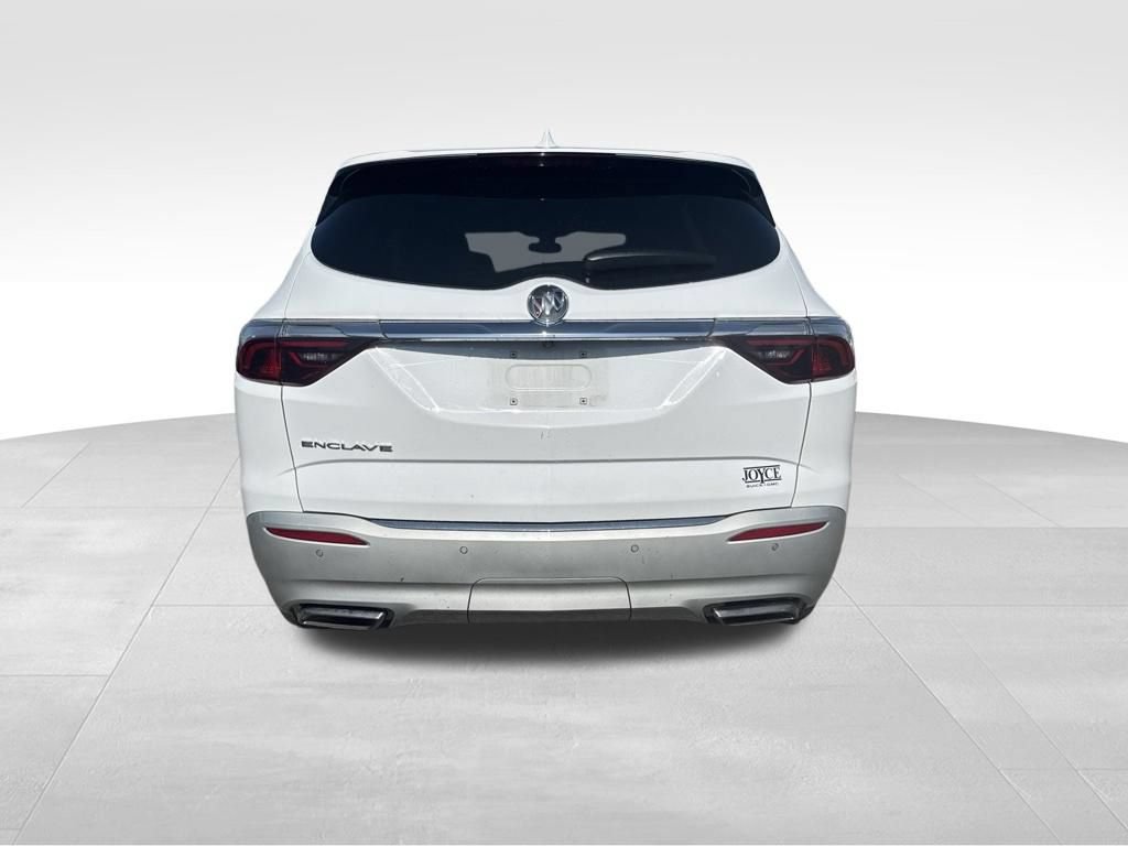 Certified 2024 Buick Enclave Essence FWD image 4