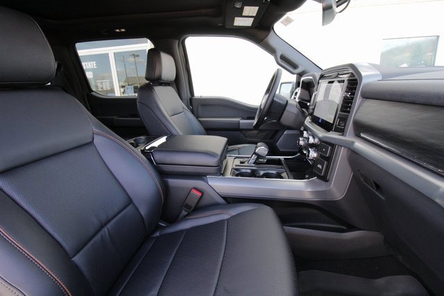 New 2025 Ford F150 Lariat w/ Equipment Group 501A Mid image 40