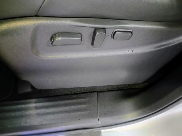 Used 2017 Nissan Armada Platinum w/ Captain Seat Package image 24