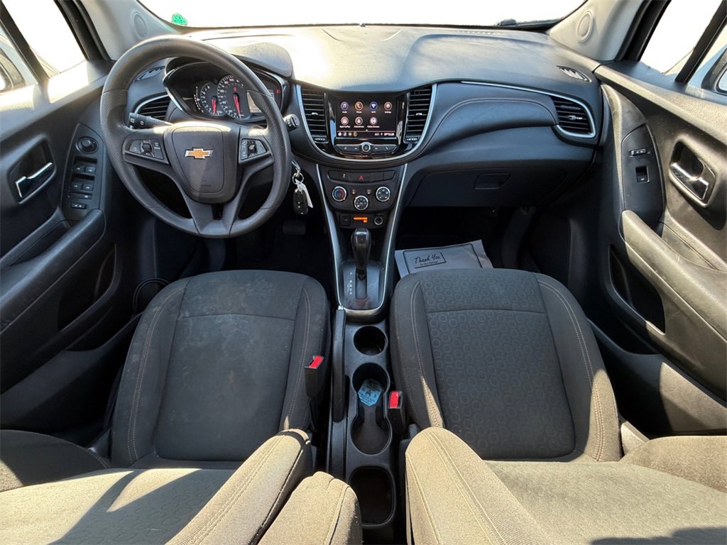 Used 2021 Chevrolet Trax LS w/ Tint and Cruise Package image 11