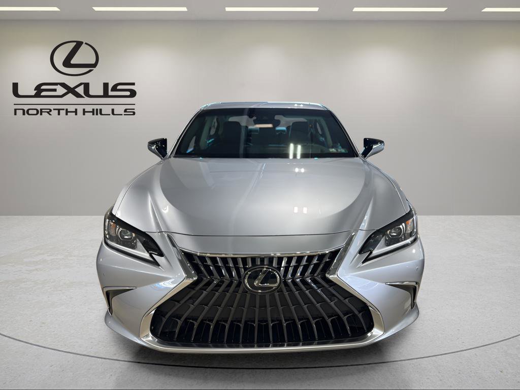 New 2025 Lexus ES 350 350 image 2