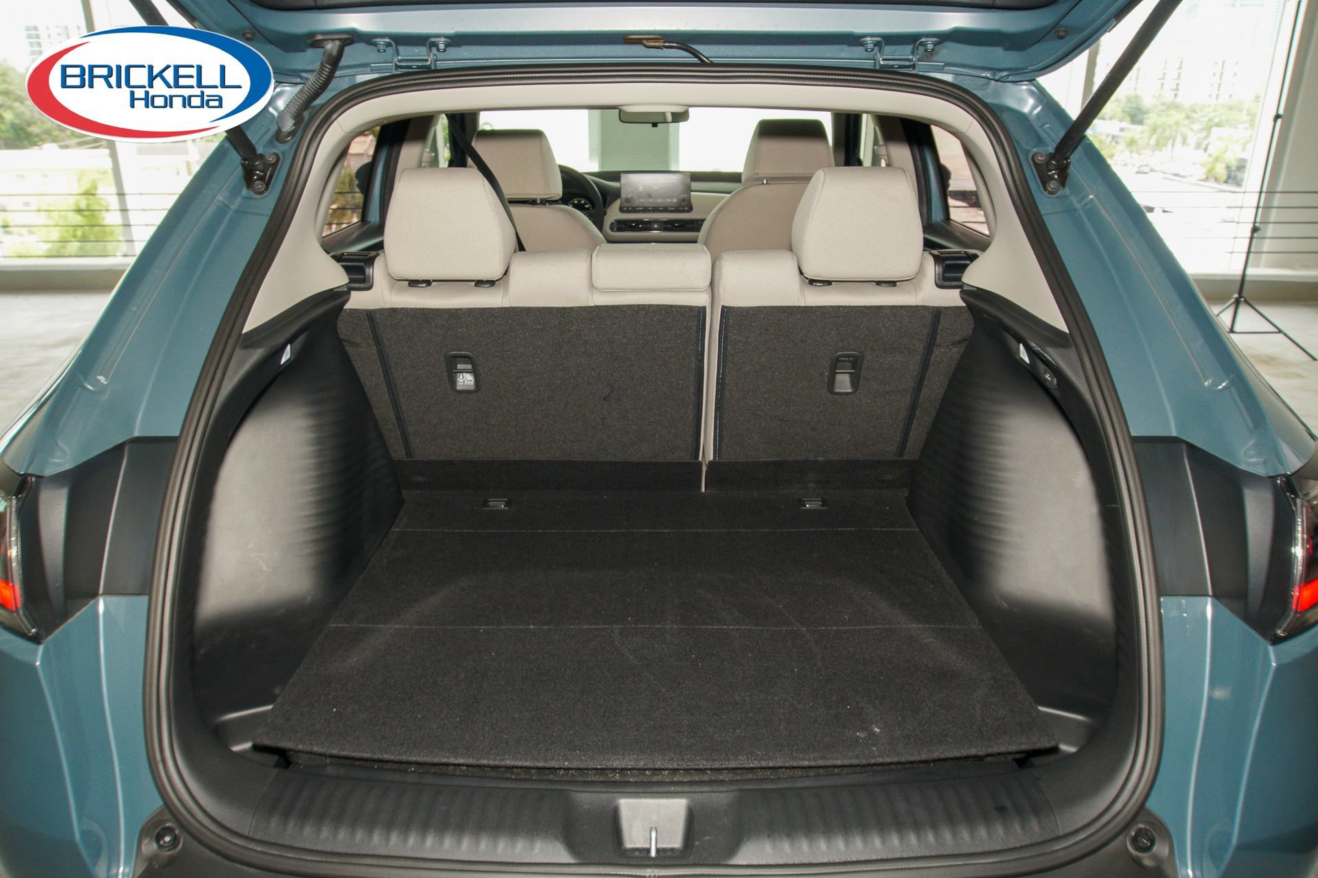 Certified 2024 Honda HR-V LX image 9