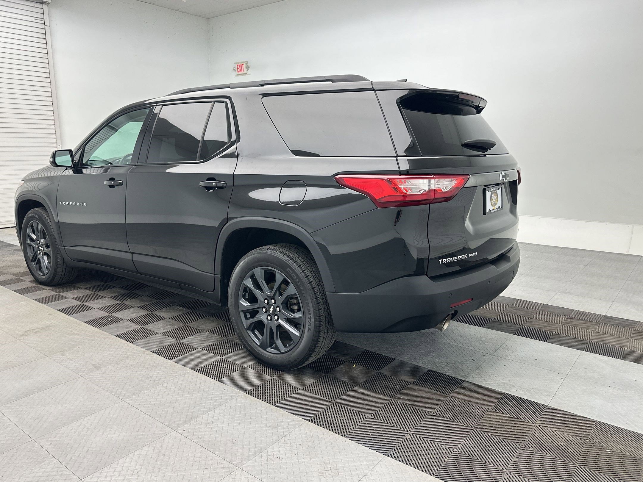 Used 2020 Chevrolet Traverse RS w/ LPO, Floor Liner Package image 3