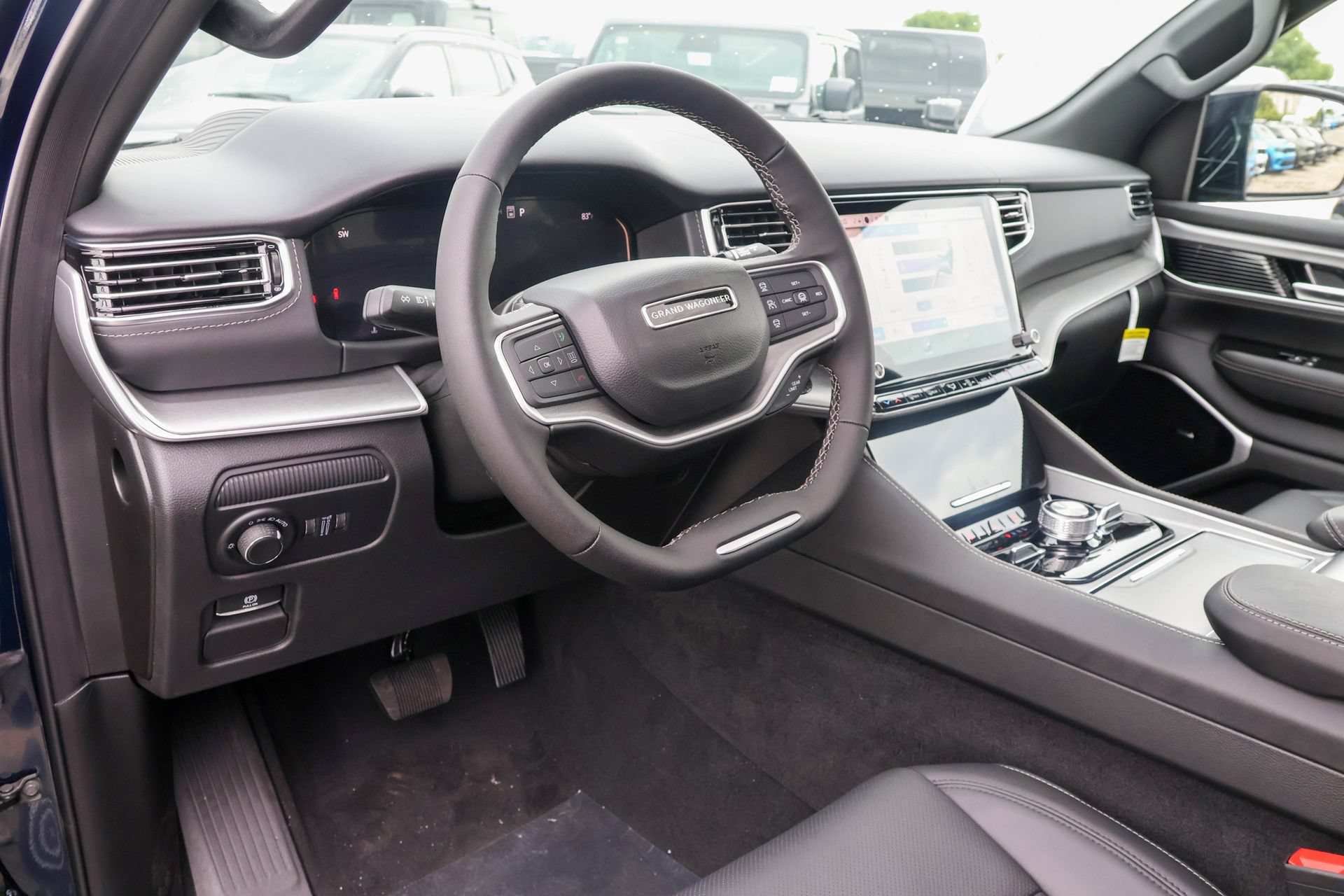 New 2026 Jeep Grand Wagoneer L Limited AWD/4WD image 3