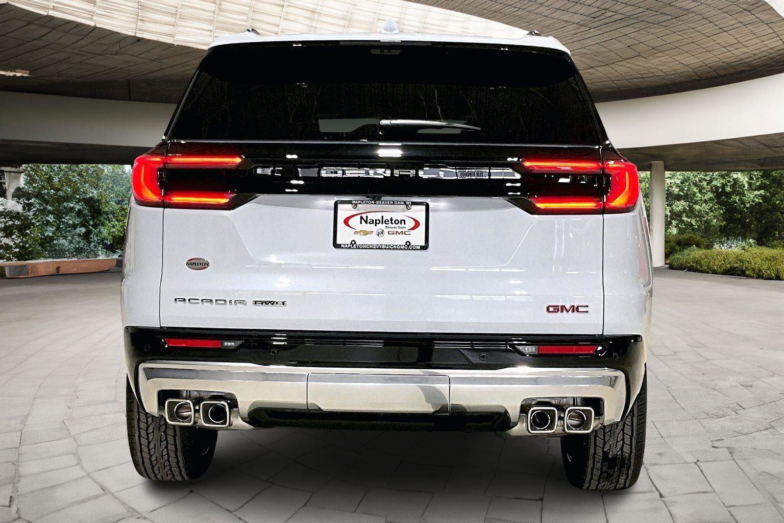 New 2026 GMC Acadia Denali w/ Super Cruise Package image 4