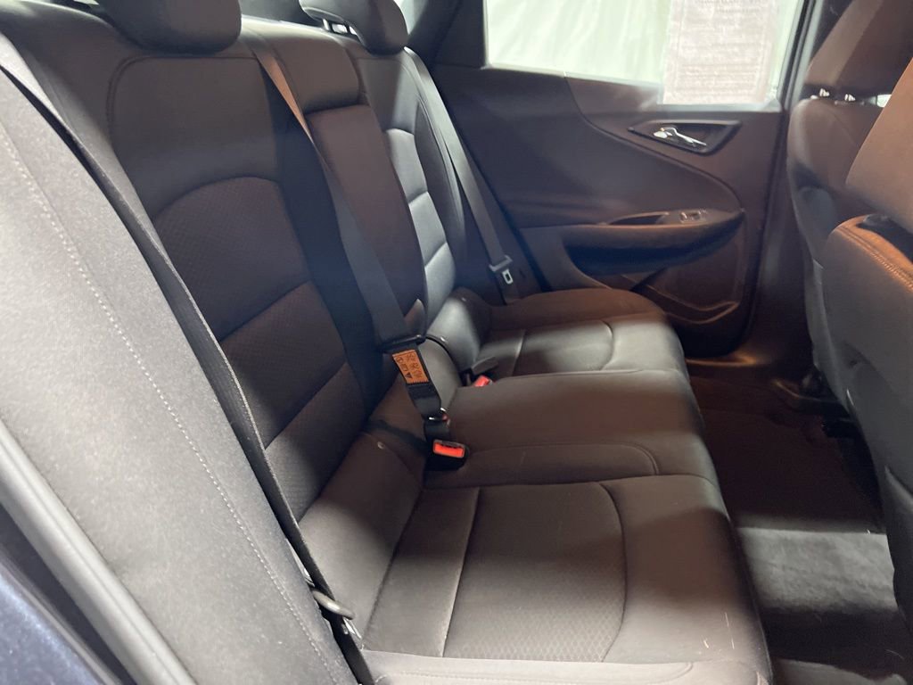 Used 2023 Chevrolet Malibu LT FWD image 11
