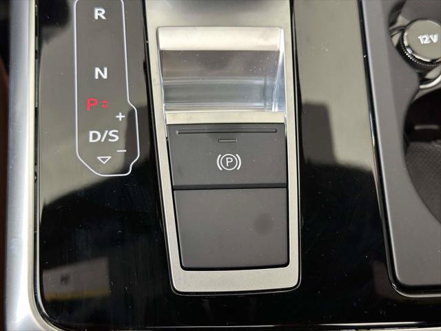 Used 2026 Audi Q8 Premium w/ Convenience Plus Package AWD/4WD image 27