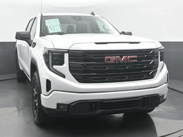 Used 2023 GMC Sierra 1500 Elevation AWD/4WD image 8
