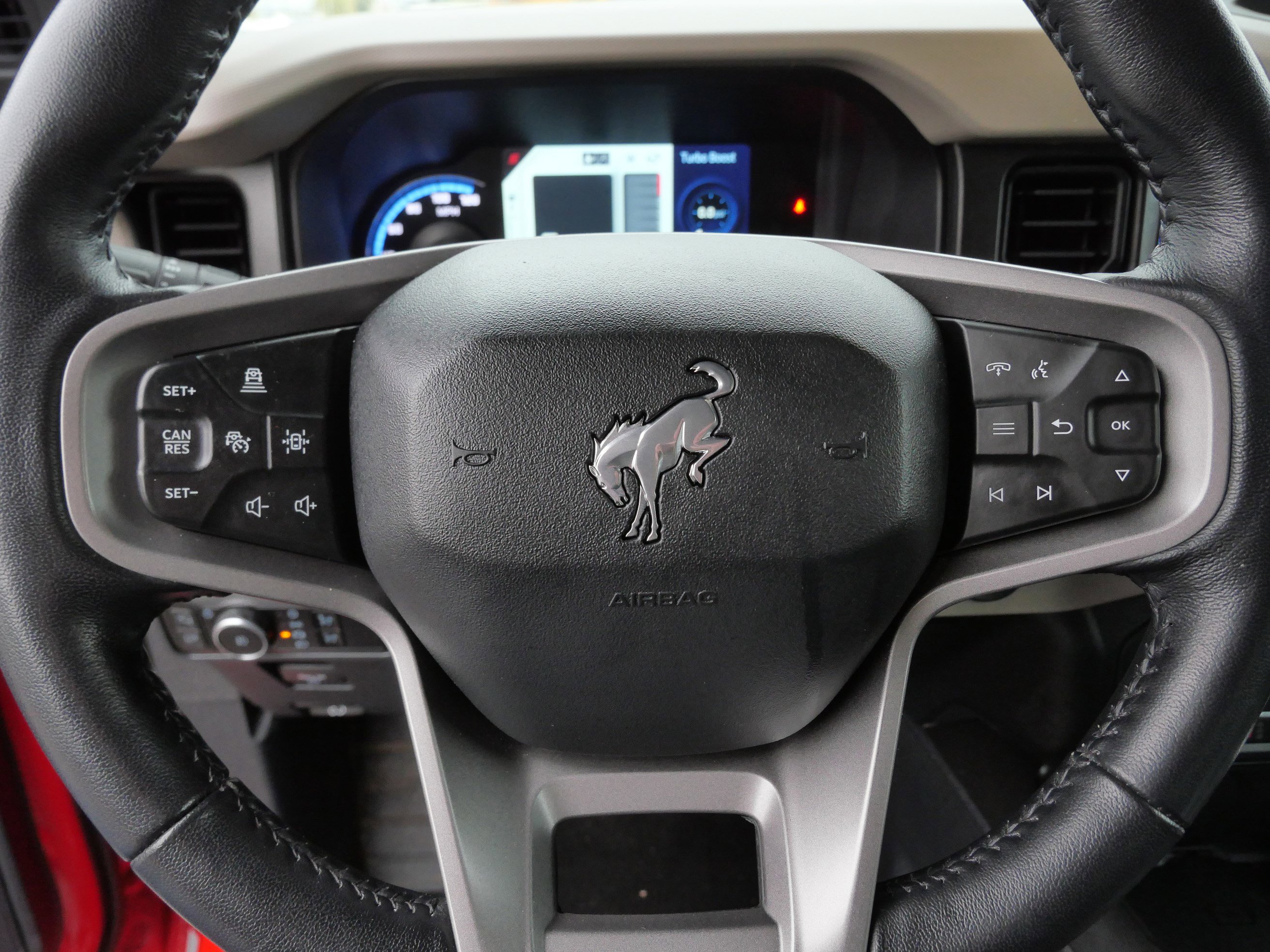 Used 2022 Ford Bronco Wildtrak image 26