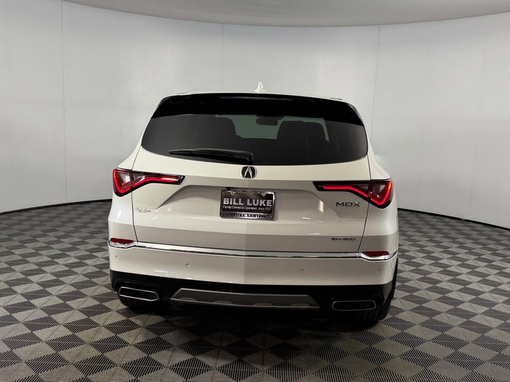 Used 2026 Acura MDX SH-AWD w/ Technology Package image 8