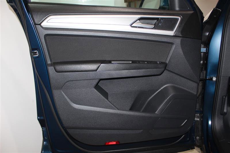 Used 2018 Volkswagen Atlas S image 31