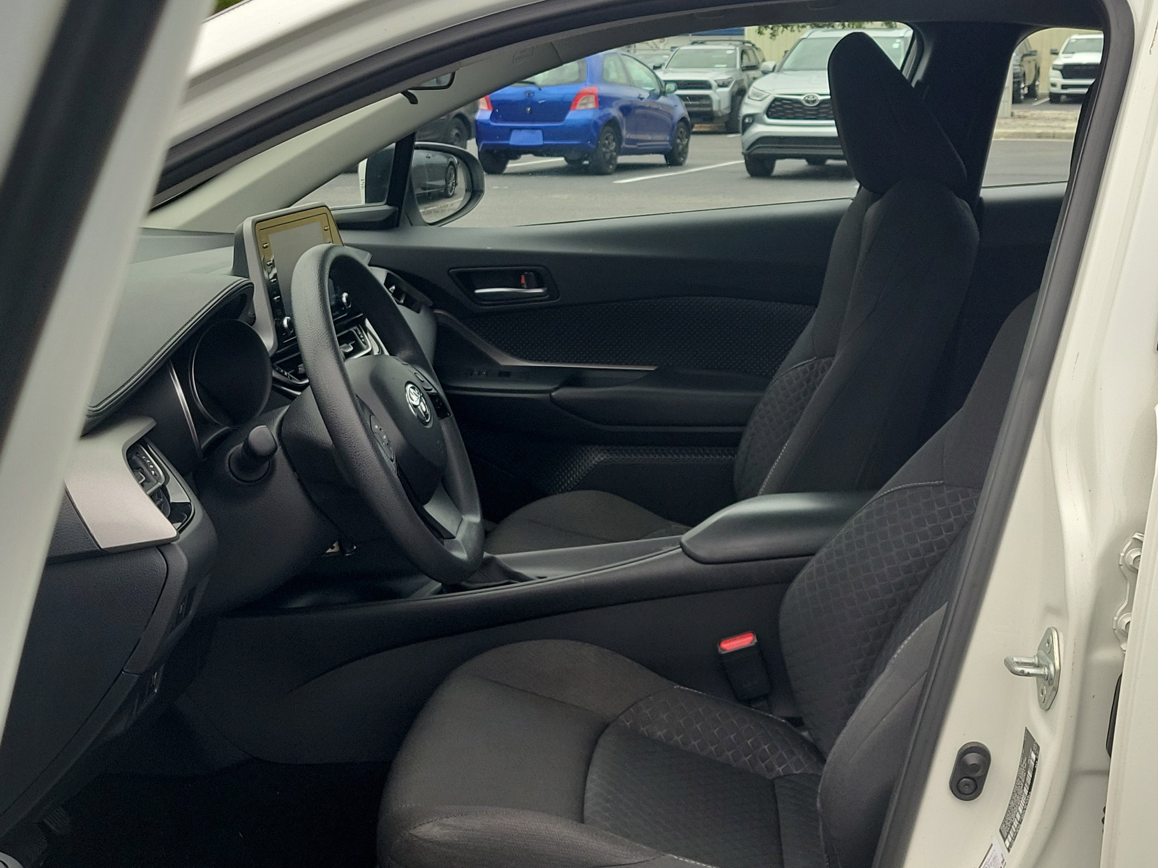 Used 2021 Toyota C-HR LE FWD image 21