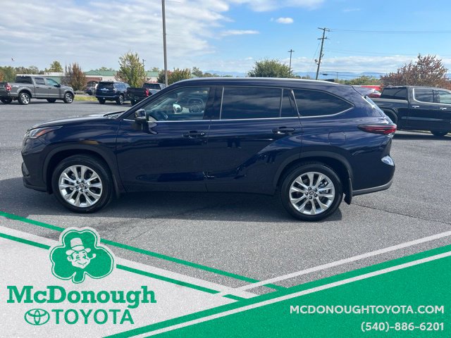 New 2026 Toyota Highlander Limited AWD/4WD image 5