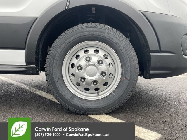 New 2026 Ford Transit 250 148 Medium Roof Extended AWD image 9