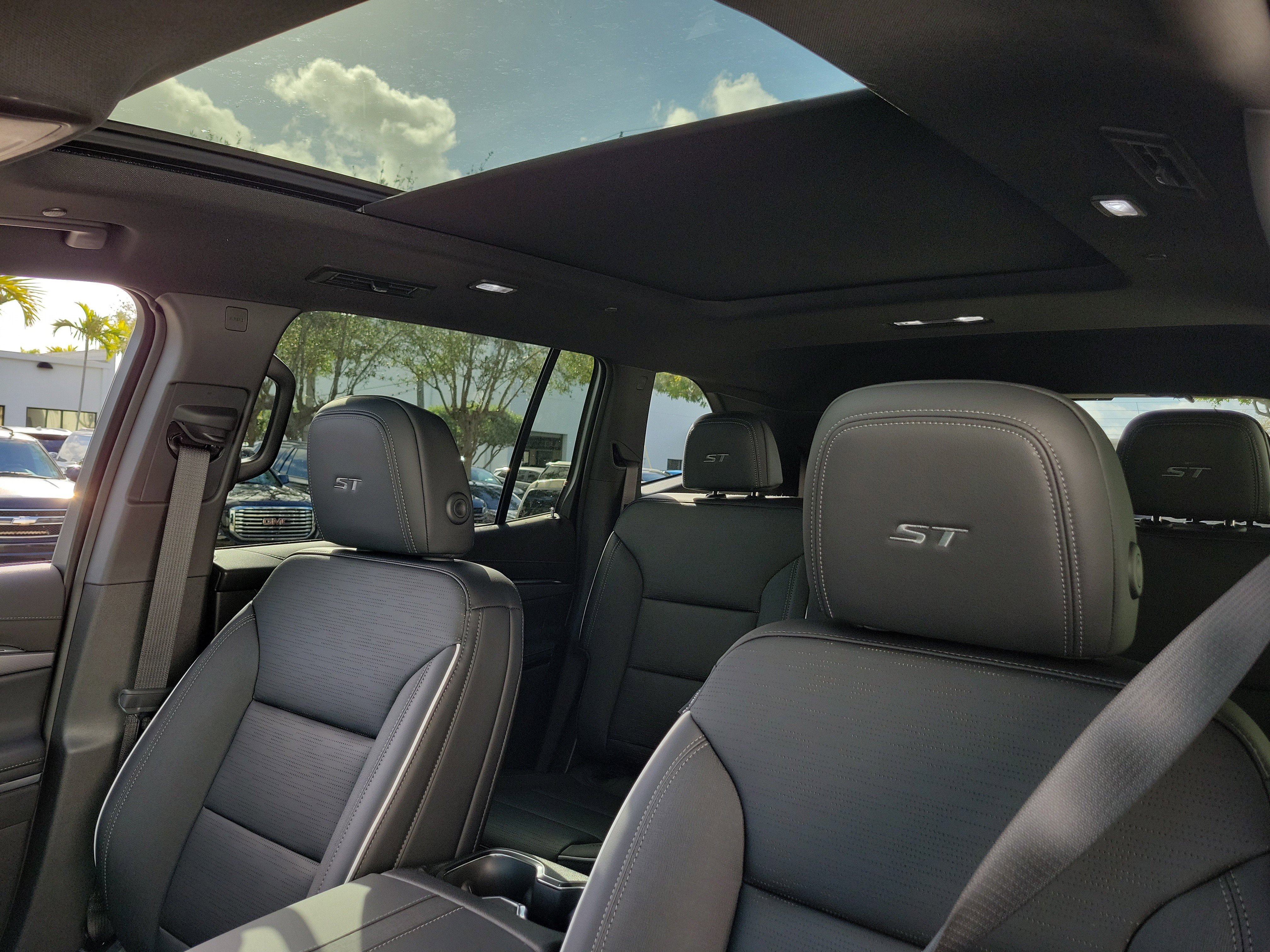 New 2026 Buick Enclave Sport Touring w/ Super Cruise Package image 23