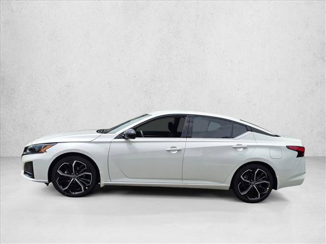 New 2026 Nissan Altima 2.5 SR FWD image 5