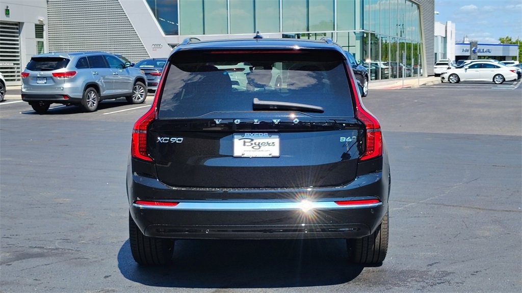 New 2026 Volvo XC90 B6 Ultra w/ Protection Package image 31