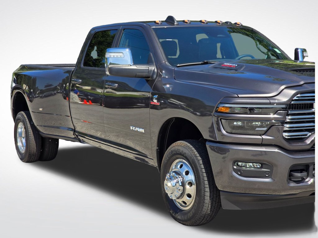 New 2026 RAM 3500 Laramie w/ Sport Appearance Package AWD/4WD image 39