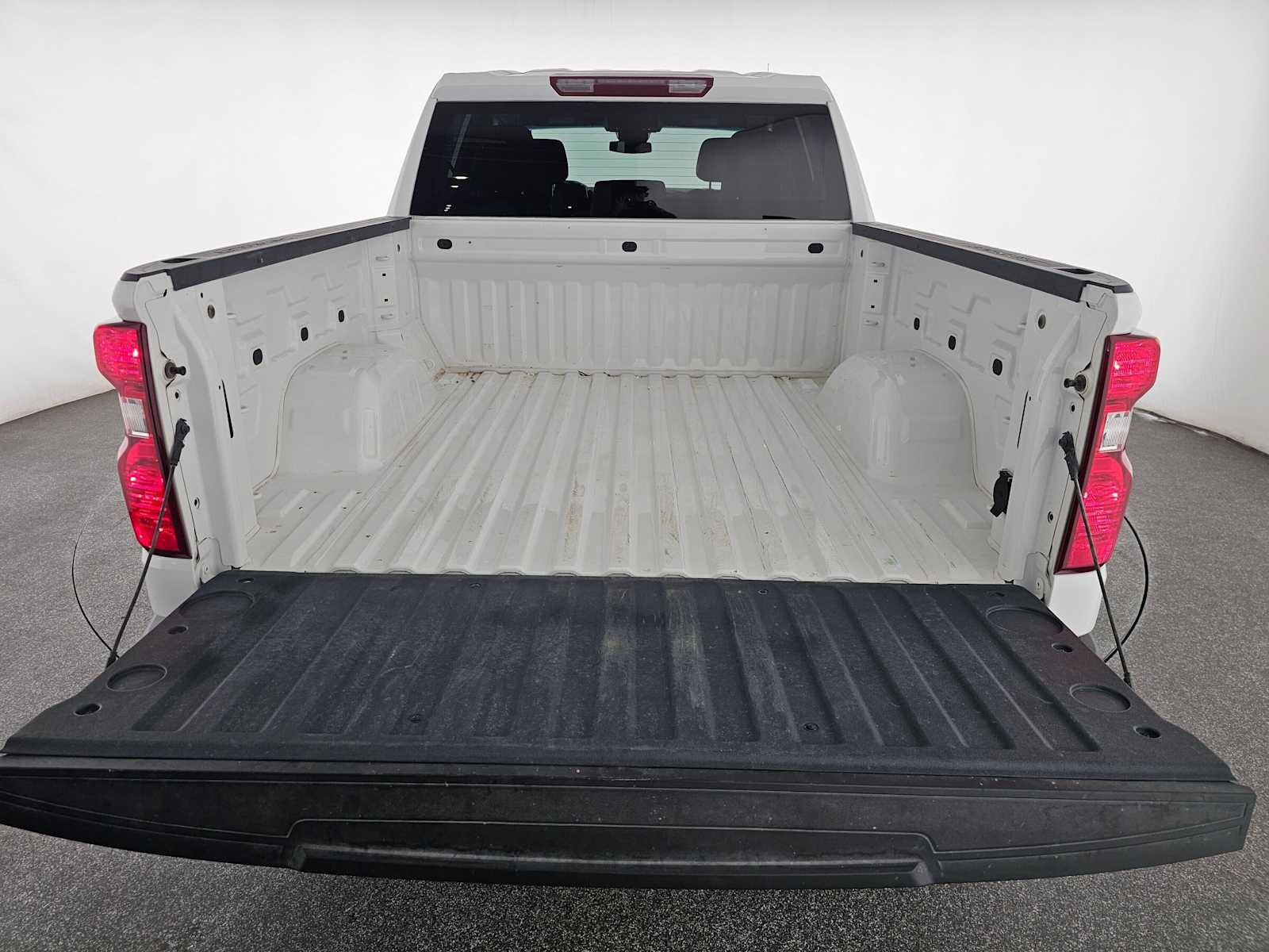 Used 2023 Chevrolet Silverado 1500 LT w/ Z71 Off-Road Package AWD/4WD image 14