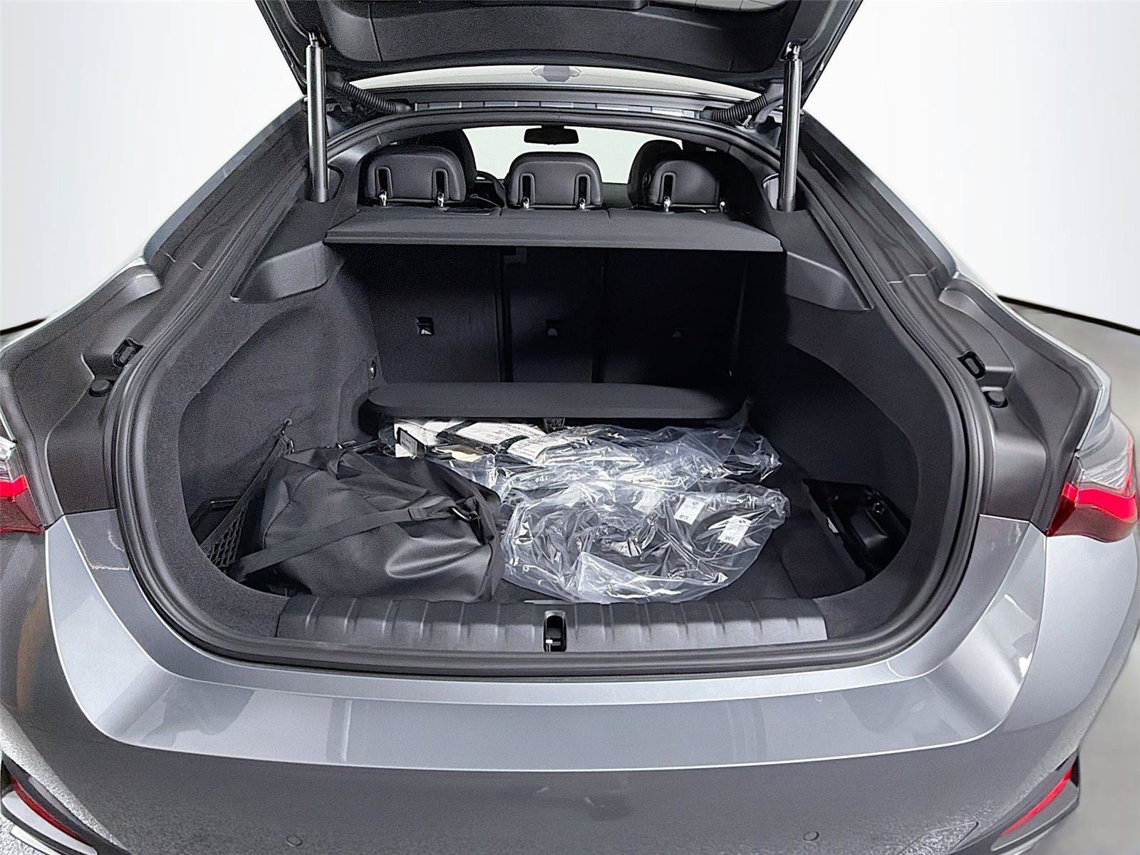 New 2026 BMW i4 eDrive40 w/ Premium Package RWD image 56