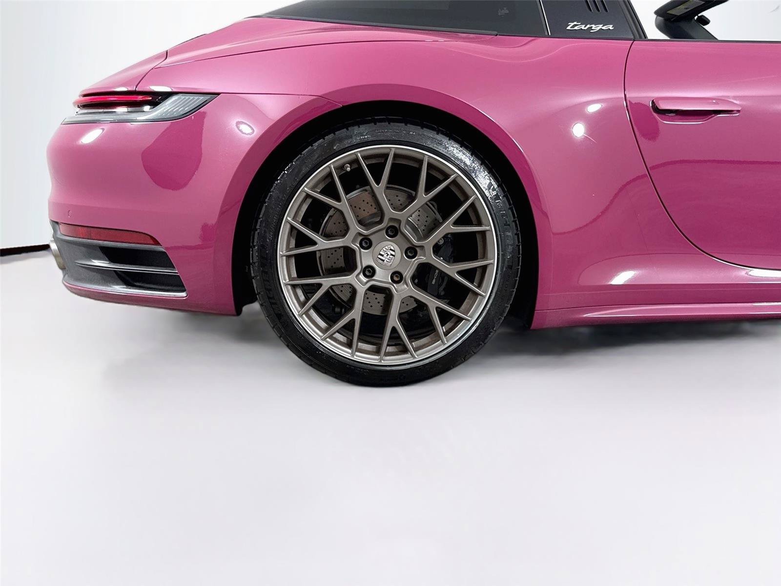 Used 2023 Porsche 911 Targa 4S w/ Premium Package AWD/4WD image 16