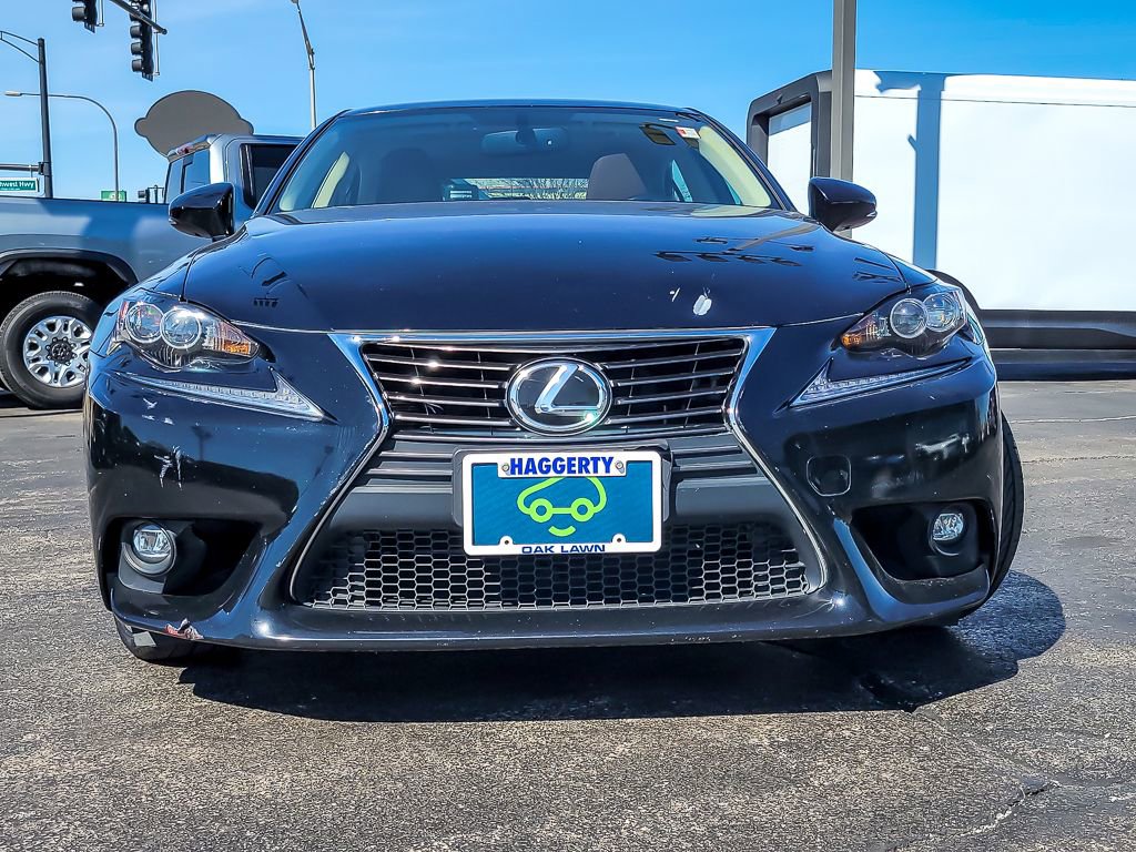 Used 2016 Lexus IS 300 AWD w/ Navigation System Package image 4