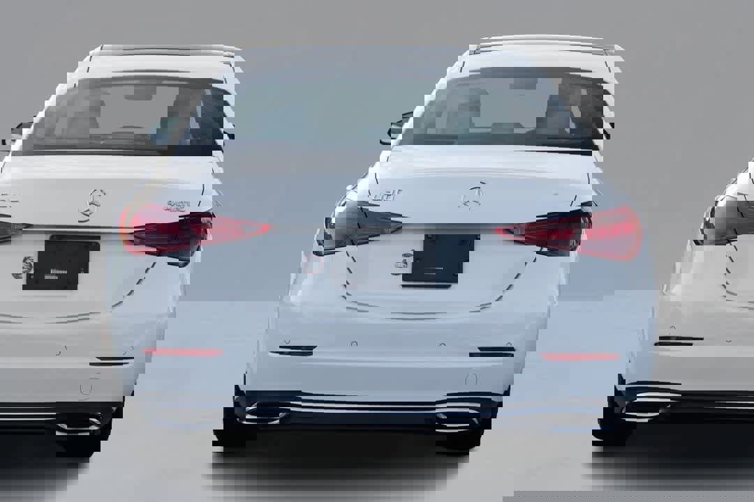 Used 2023 Mercedes-Benz C 300 4MATIC Sedan image 6