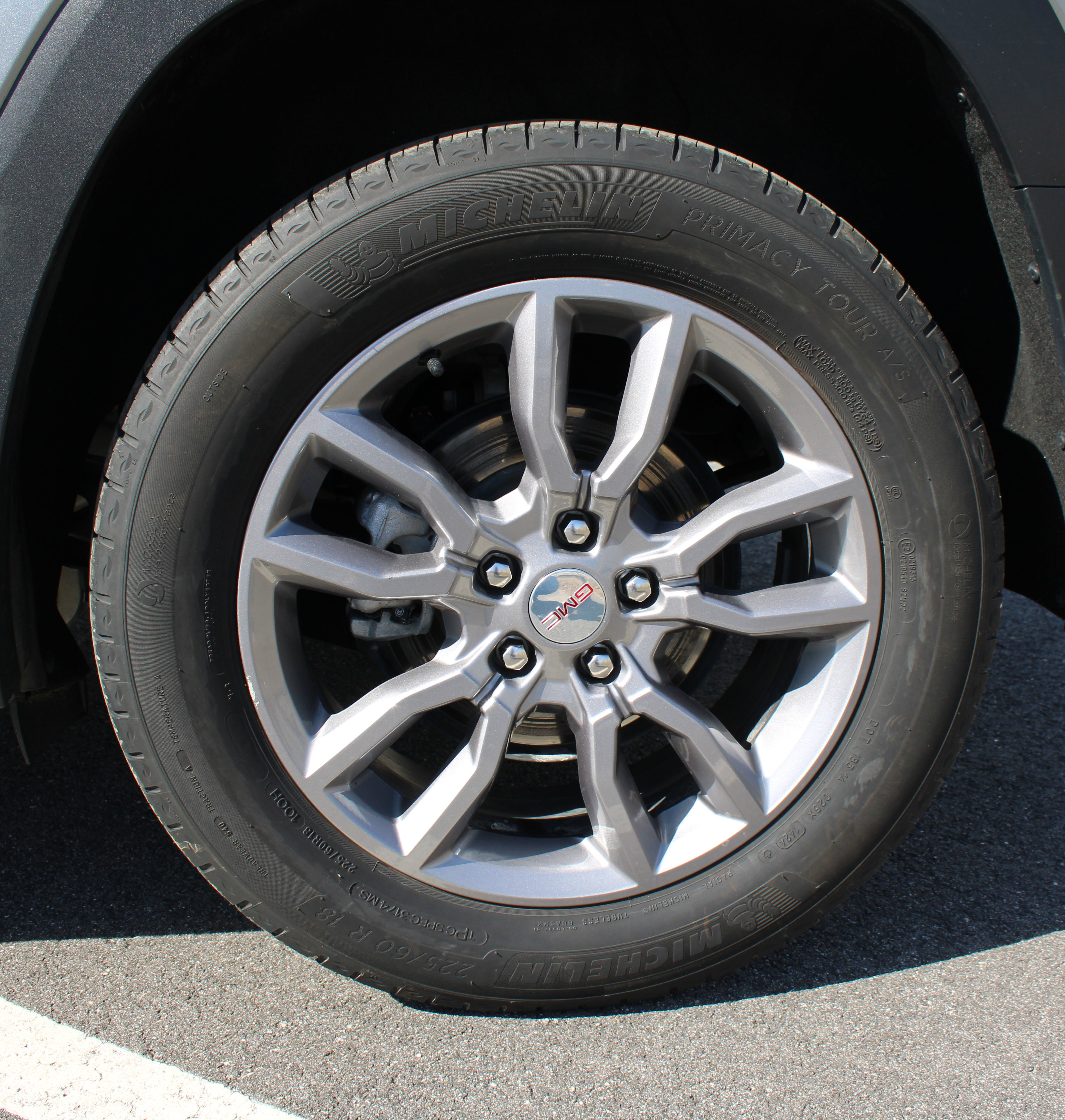 Used 2024 GMC Terrain SLT image 35