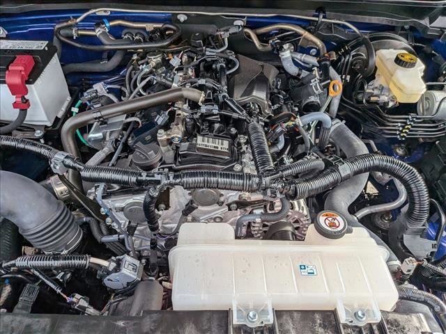 Used 2025 Toyota Tacoma SR5 image 22