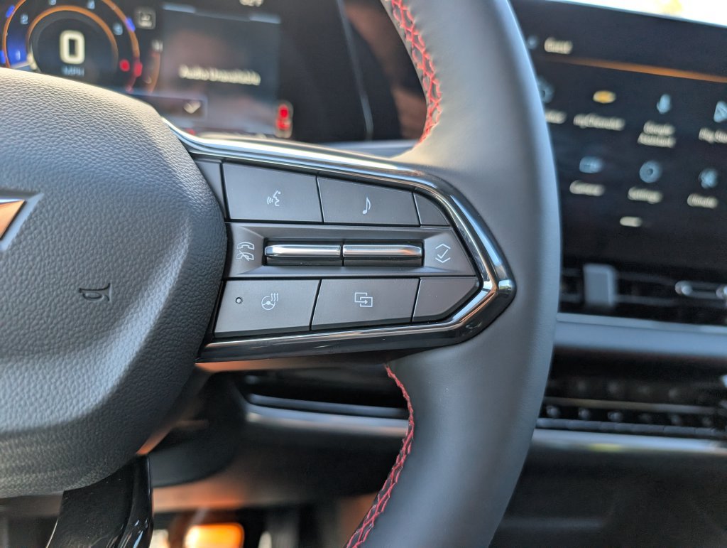 New 2027 Chevrolet Equinox RS FWD image 25