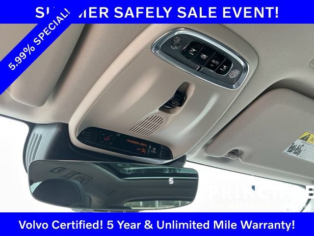 Certified 2025 Volvo XC60 T8 Ultra AWD/4WD image 24