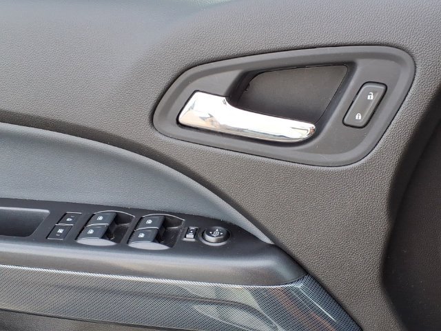 Used 2020 Chevrolet Colorado Z71 AWD/4WD image 16