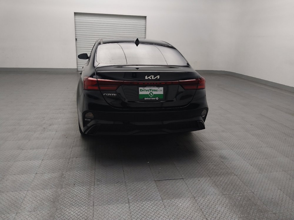 Used 2022 Kia Forte LXS w/ LXS Technology Package FWD image 6